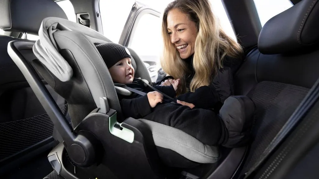 Choosing the Right Car Seat for Your Baby – A Complete Guide for Safer Car Rides