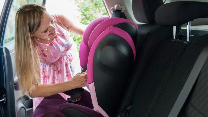 Montera bilbarnstolen rätt – expertens råd för stressfri färd