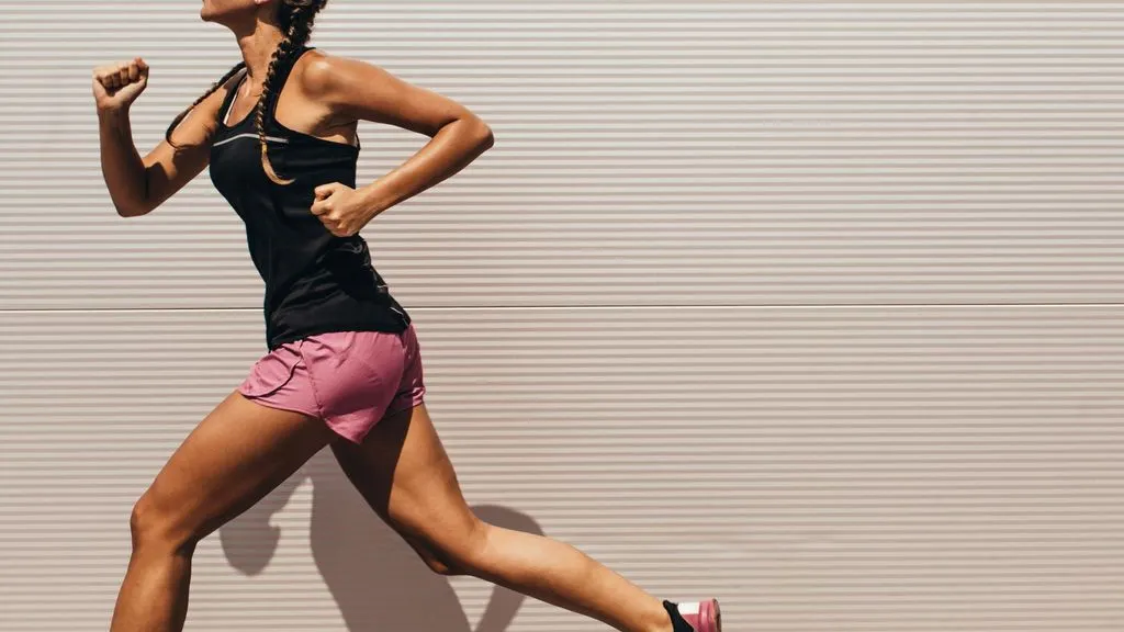 Nach der Geburt wieder joggen: Schritt für Schritt zur alten Form