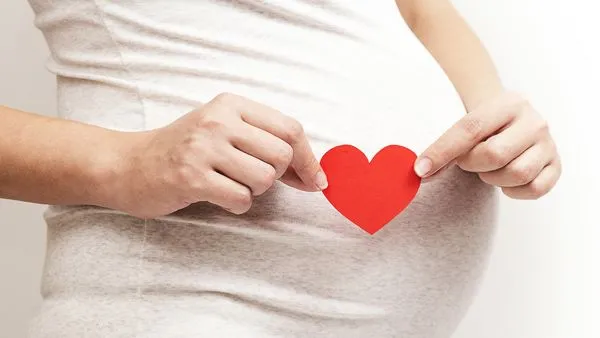 Oxytocin – Das 'Liebeshormon', das die Geburt in Gang bringt